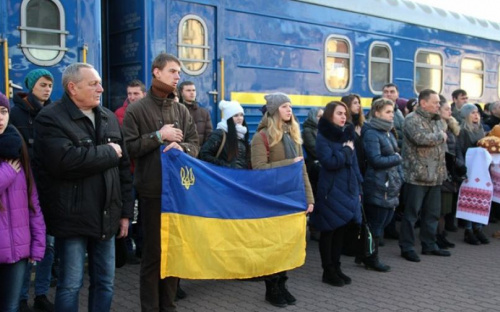 Поезд Святого Николая объединит Мариуполь с двадцатью городами Украины