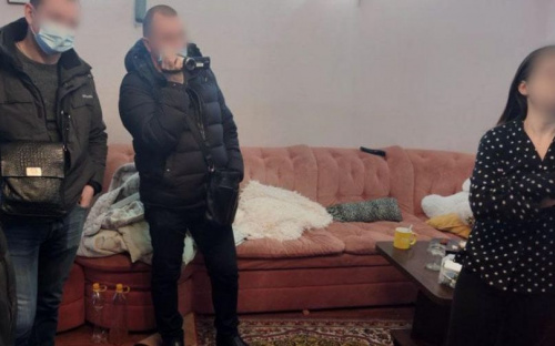 Трое жителей Донетчины распространяли порно, в котором сами же и снимались
