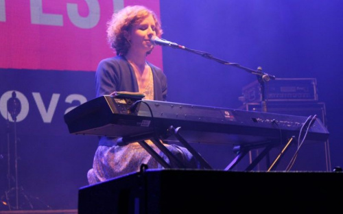Пронзительная Алина Орлова согрела сердца мариупольцев на ГогольFest`е