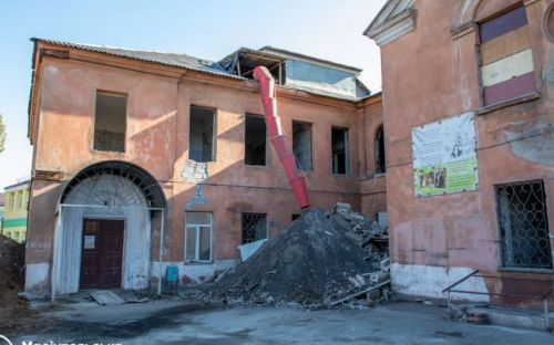 Столетнее здание в Мариуполе преобразуют в роддом европейского уровня