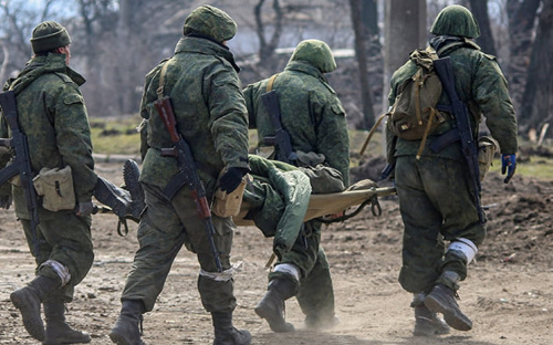 У Маріуполі на дні ВМФ масово отруїли російських офіцерів - двоє з них вже померло