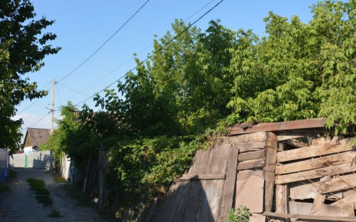 «Темные времена» для жителей частного сектора в Мариуполе закончились (ФОТО)