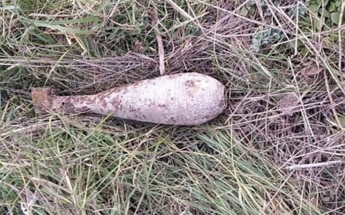 Сотрудники коммунального предприятия Мариуполя наткнулись на боевой снаряд