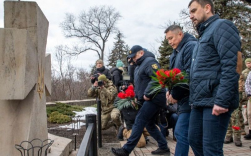 В Мариуполе почтили память погибших во время Павлополь-Широкинской операции