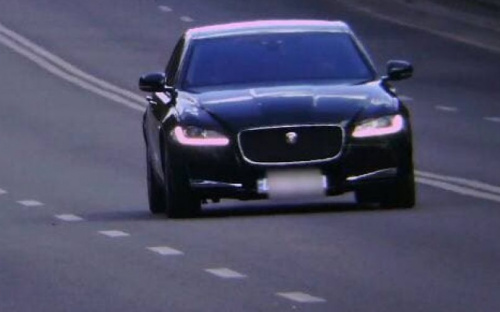 На разыскиваемом авто водитель в 2,5 раза превысил допустимую скорость в центре Мариуполя