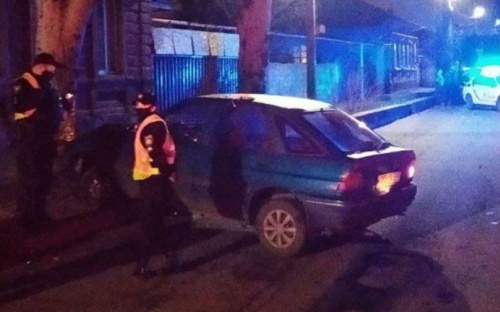 В Мариуполе пьяный водитель попал в аварию