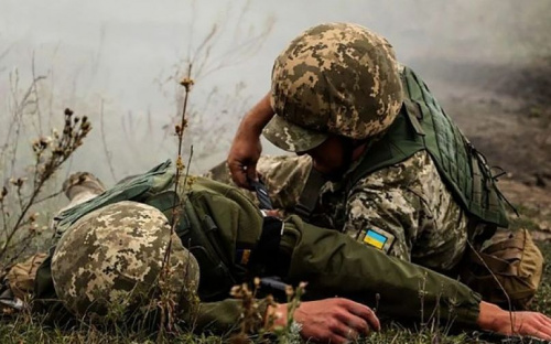 Боевики стреляли под Мариуполем. В зоне ООС ранены трое украинских бойцов