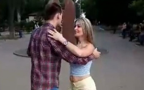 Мариупольцы по воскресеньям в центре города устраивают Бразилию (ФОТО+ВИДЕО)