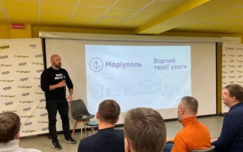 В Мариуполе презентовали книгу известного телеведущего о войне и оккупации на Донбассе
