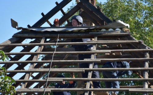 На Донетчине восстановят более 400 разрушенных обстрелами домов