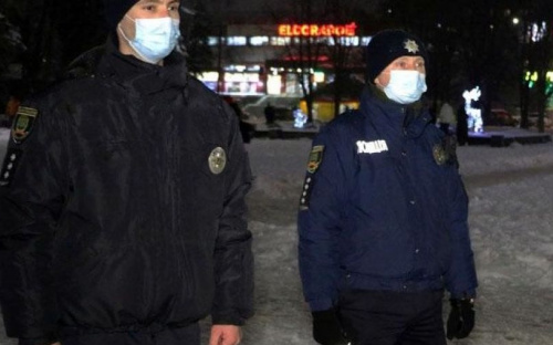 Двух граждан в розыске поймали на Донетчине в праздники и выходные