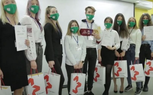 Как в Мариуполе выбирали самого умного школьника: смотрите полную версию «Green Интеллект» от «Мариупольского телевидения»