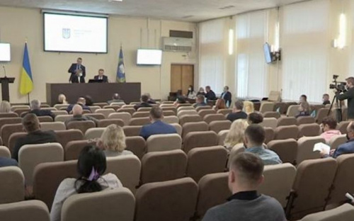 Депутаты партии ОПЗЖ продолжают скандалить на сессии Мариупольского районного совета