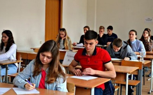 В Мариуполе выпускник набрал 200 баллов на ВНО