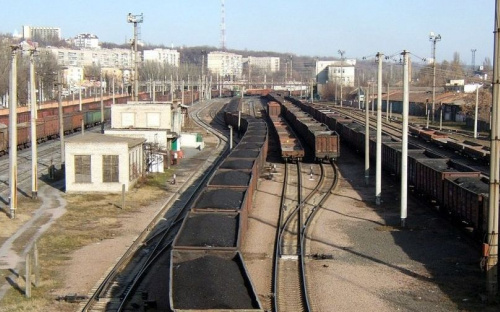 В Мариуполе просят снизить шум от железнодорожной станции вблизи порта