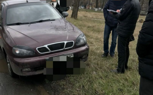 В Мариуполе чиновница вымогала у инвалида 1500 долларов (ФОТО)