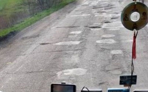 Депутаты Мариуполя обратились в Верховную Раду по поводу ремонта трассы «Мариуполь-Запорожье» (ФОТО)