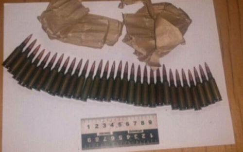 У пассажира на вокзале Мариуполь выявили боеприпасы (ФОТО)