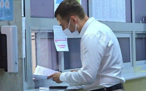 Мариупольский депутат подал в суд иск о признании запрета выборов в Донбассе противоправным