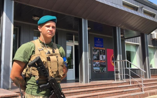 Выяснился повод воскресного прибытия в Мариуполь командующего ООС (ФОТО)