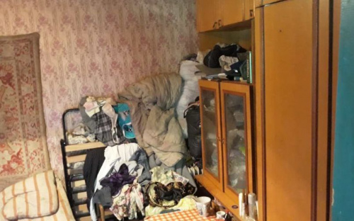 Шестилетний ребенок в Мариуполе жил в антисанитарии (ФОТО)