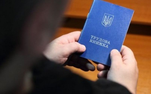 В Мариуполе оккупанты заставляют металлургов увольняться с заводов