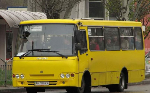 В Мариуполе из маршрутки выгнали пенсионера с инвалидностью