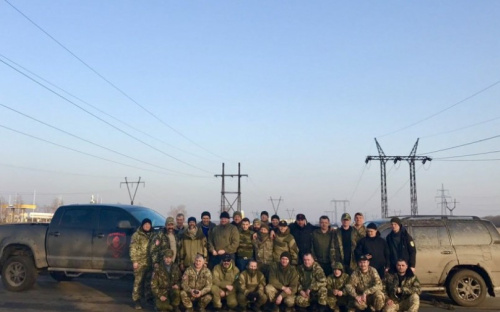 «Блокаторы» Донбасса установили дополнительный заградотряд у сектора «Мариуполь» (ФОТО)