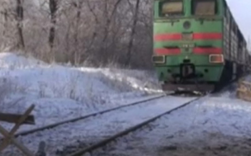 Блокирование железной дороги ставит под удар работу меткомбинатов Мариуполя