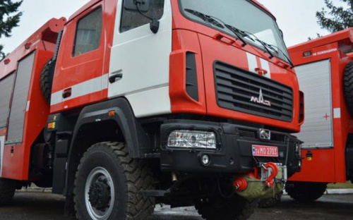 В Мариуполе при пожаре на теплотрассе погиб человек