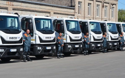 В Мариуполе автопарк «Коммунальника» пополнился новой техникой (ФОТО)