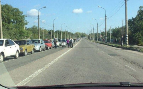 Жителей Донецкой области неоправданно долго держат на посту «ДНР»