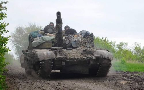 Українські воїни наступають на північ та південь від Бахмута  - ситуація та карта