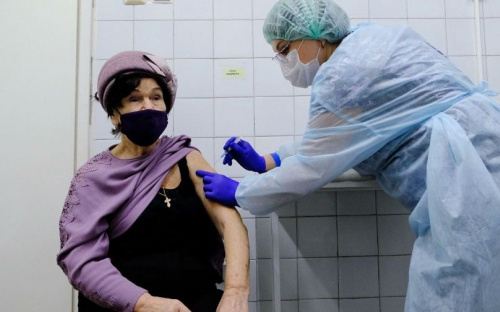 В Мариуполе открываются новые пункты вакцинации для жителей 60+