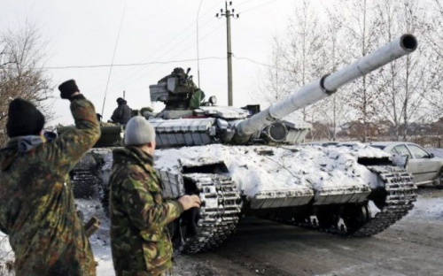 Боевики открыли огонь на Донбассе, ранен украинский воин