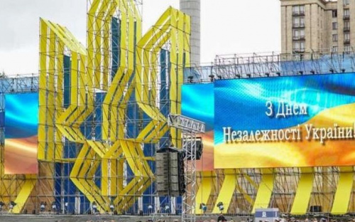 Марш защитников и сто ударов колокола: как будут праздновать День Независимости в новом формате