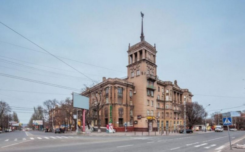 ТОП-новости за неделю от MRPL.CITY: мариупольский Берлин, суицид из-за коммуналки и «автобус-призрак» 
