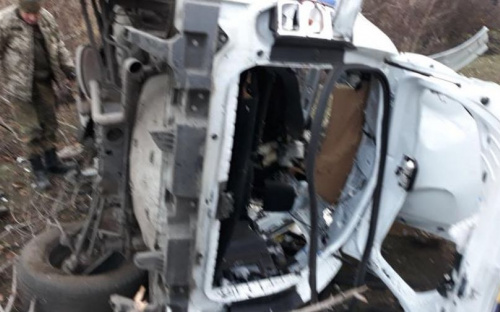 Под Мариуполем на мине подорвался экипаж полиции – есть погибший и пострадавшие (ФОТО)