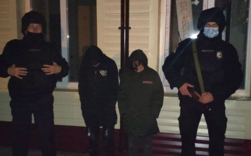 На Донетчине подростки попытались обворовать детский центр