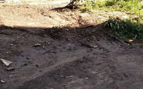 Мариупольские депутаты помогают справиться с последствиями ливней