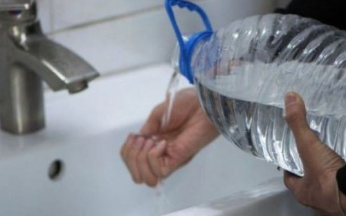 В трех районах Мариуполя частично отключили воду (АДРЕСА)
