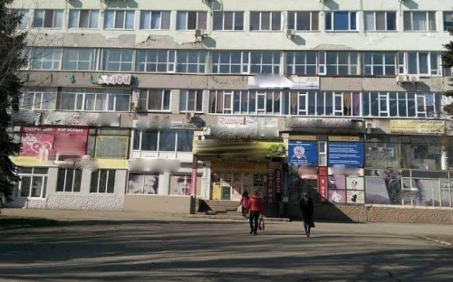 Мариупольское здание избавят от незаконной рекламы