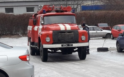 На территории мариупольской «Академии полиции» возник пожар (ФОТО)