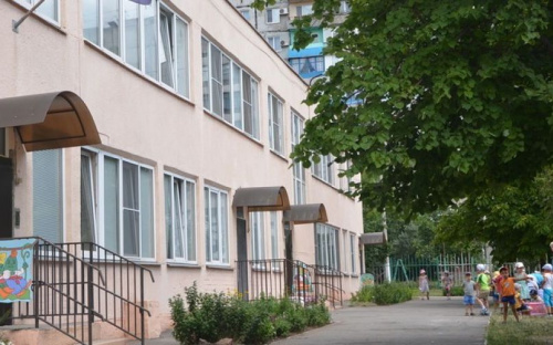 Станет ли детский сад № 128 филиалом ОШ № 30 в Мариуполе решат путем «референдума»