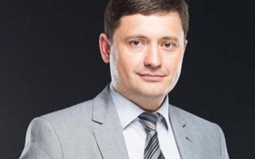 Депутаты горсовета повысили зарплату мэру Мариуполя (ФОТО)