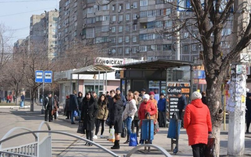 Мариупольцы назовут по-новому остановку на Кировском ЖМР (ФОТО)