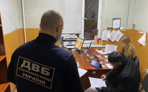 Пограничник  благодаря фальсификации в мариупольской автошколе получил водительские права и попал в ДТП