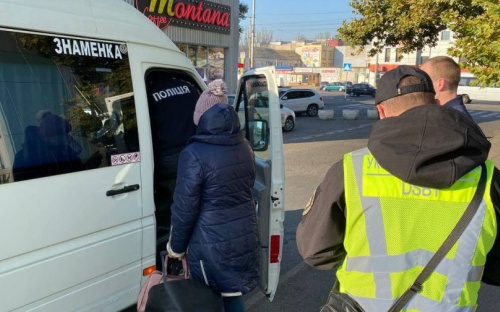 С начала нового года полицейские открыли почти 40 уголовных производств за подделку COVID-документов
