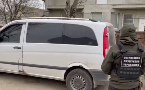 Мариуполец нелегально переправлял через границу военнообязанных