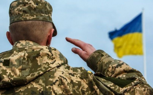 Три повода поднять бокал: в Украине появились новые праздники